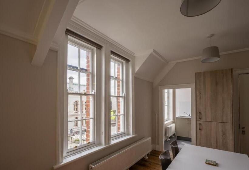 هاستل Trinity College Campus Accommodation