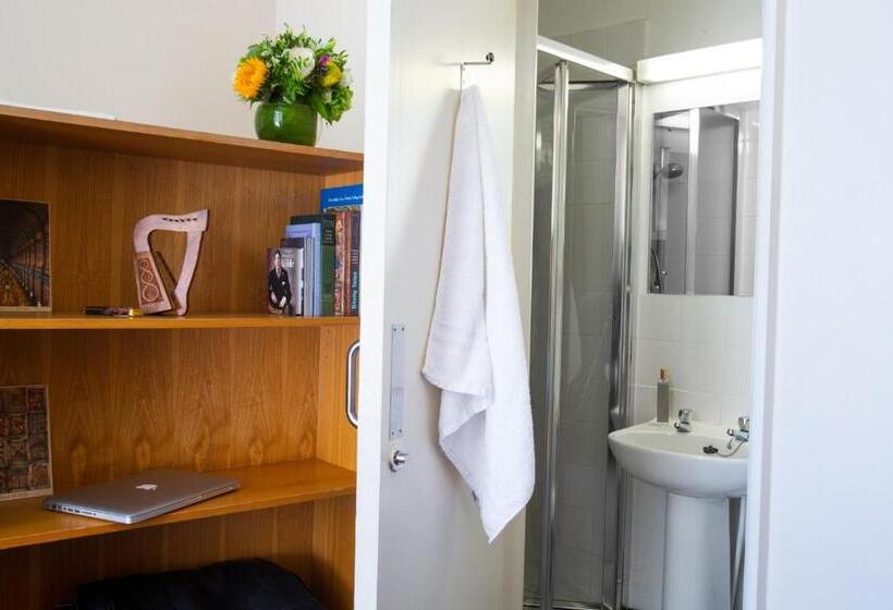 هاستل Trinity College Campus Accommodation