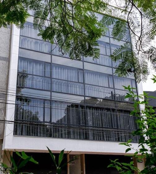 Loft 32