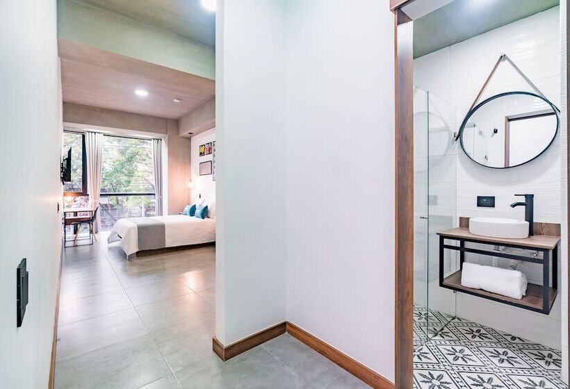 Loft 32