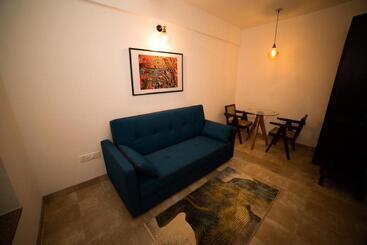 Half Hotel, Calangute