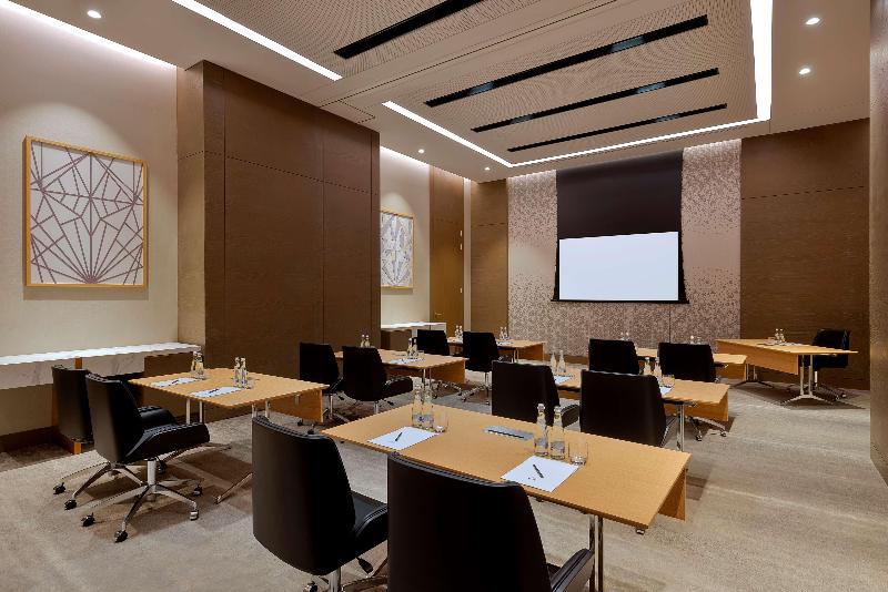هتل Hilton Abu Dhabi Yas Island