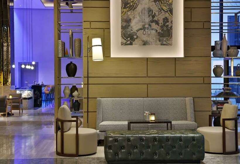 هتل Hilton Abu Dhabi Yas Island