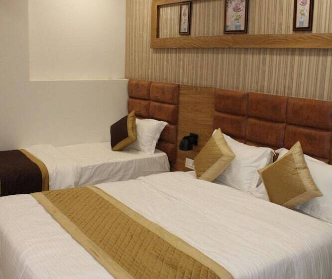 هتل Prince Inn