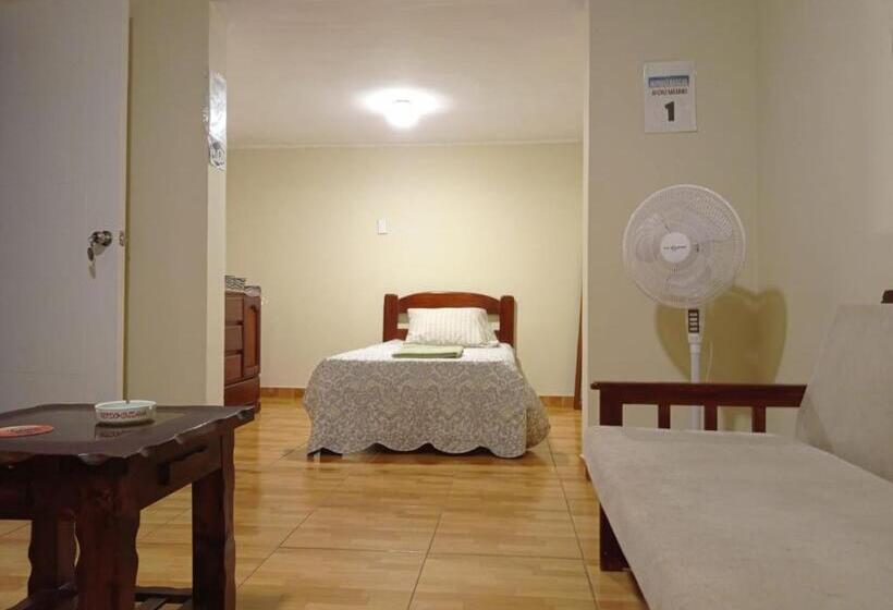Pension Enhebra House
