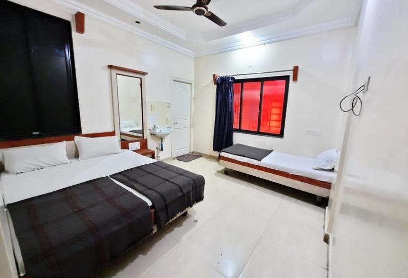فندق Dwarka Nilayam