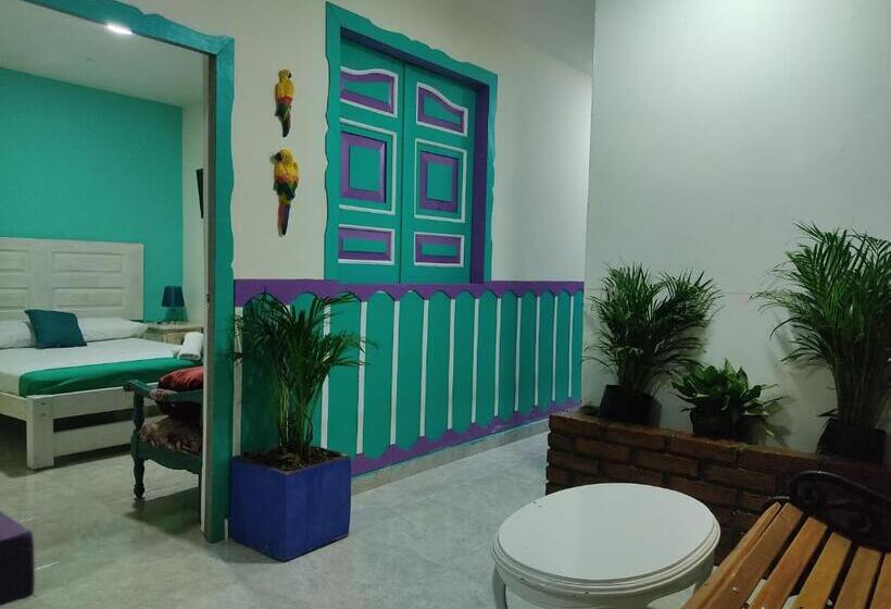 هتل El Patio De Mi Casa