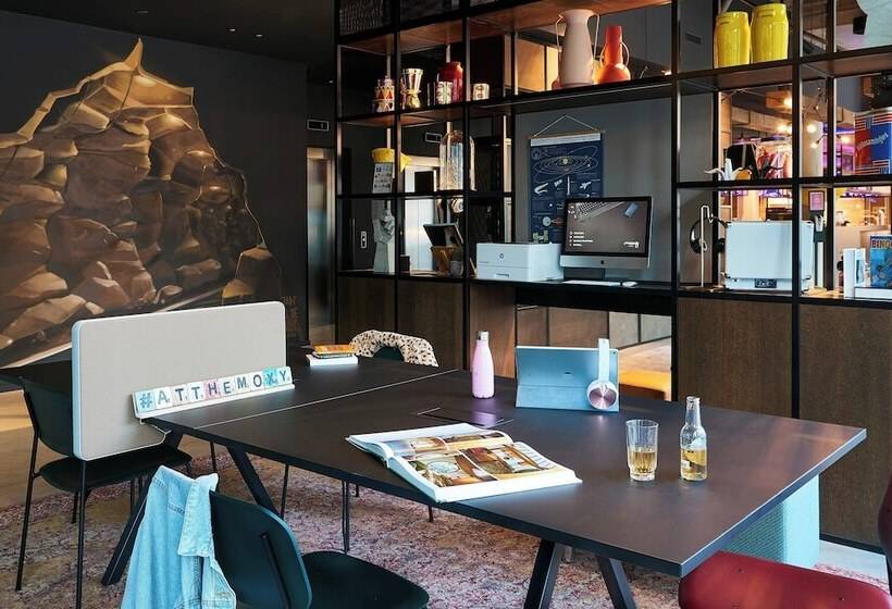 هتل Moxy Essen City