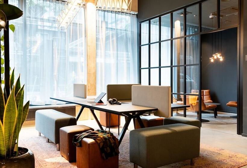 هتل Moxy Essen City