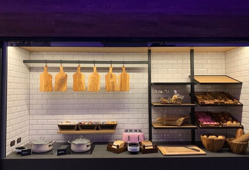 هتل Moxy Essen City