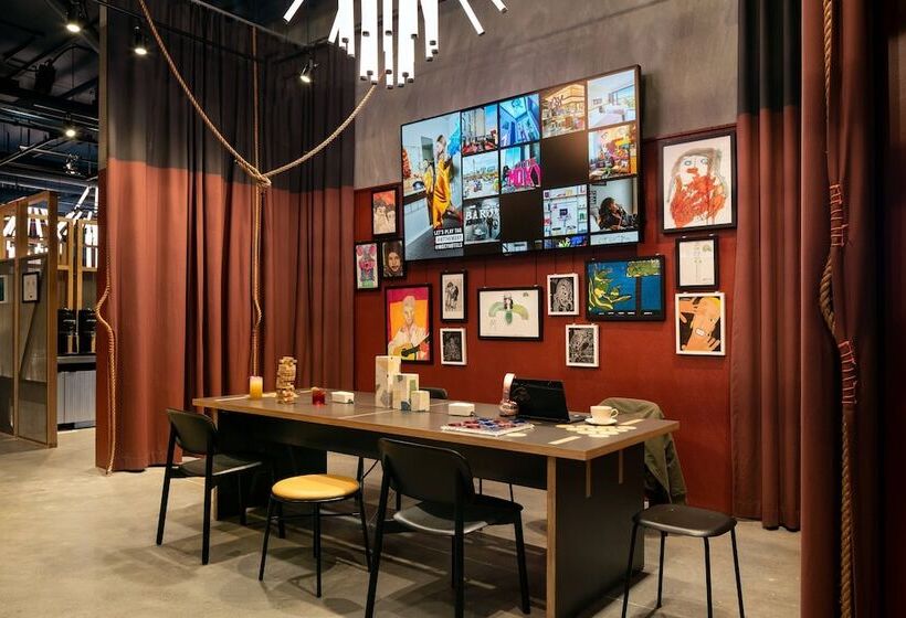 هتل Moxy Oakland Uptown