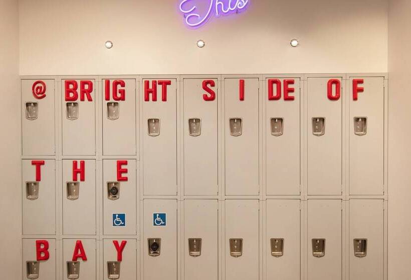 هتل Moxy Oakland Uptown