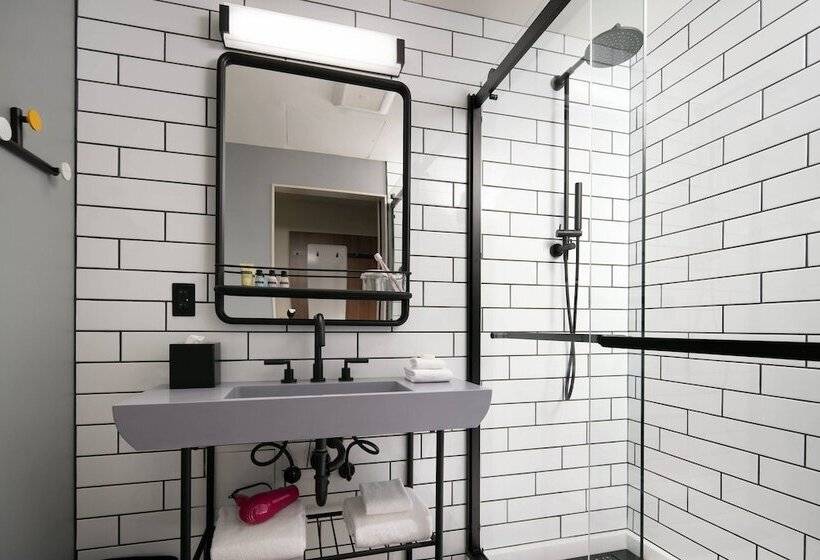 هتل Moxy Oakland Uptown