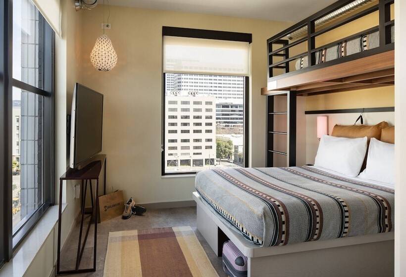 هتل Moxy Oakland Uptown
