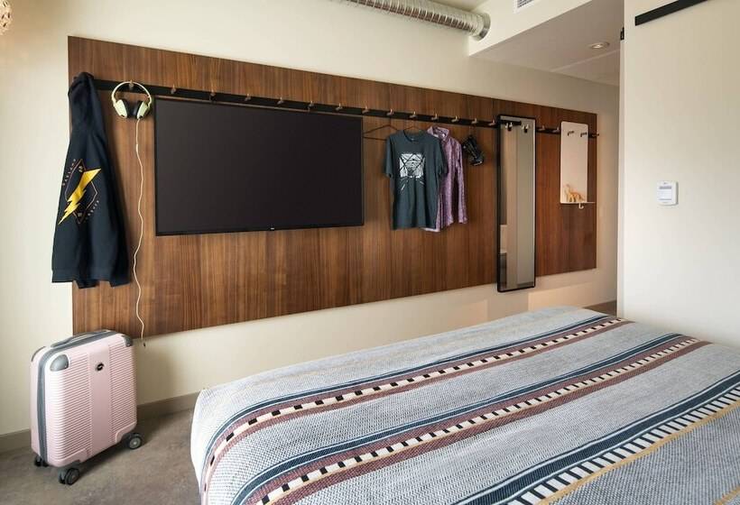 هتل Moxy Oakland Uptown