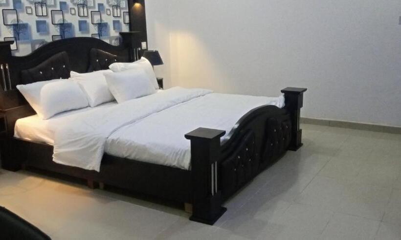 هتل Events & Suites