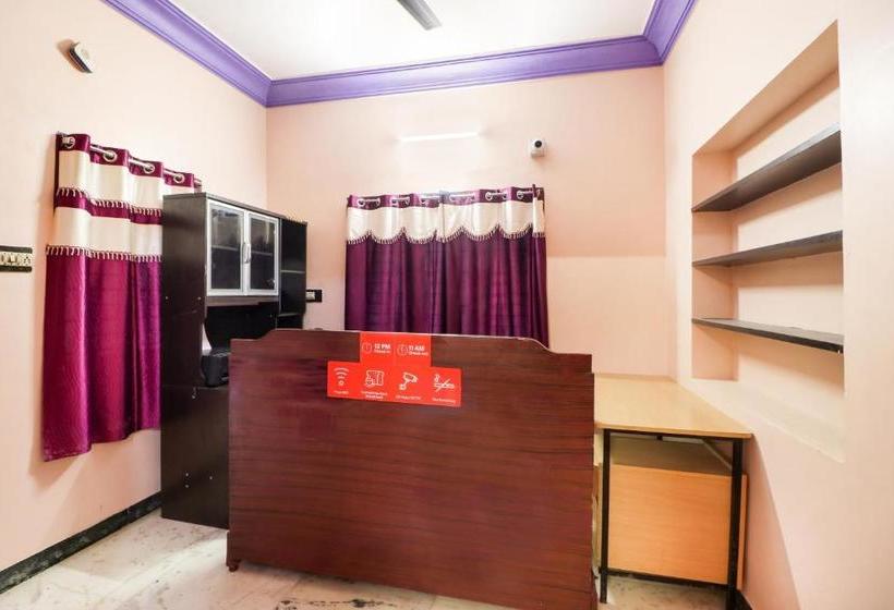 酒店 Oyo 76797 S V Apartments