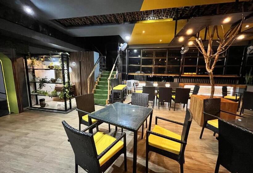 هتل Rjb Grand