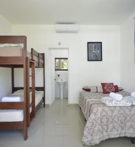 هتل Rocasol Casa D´mar