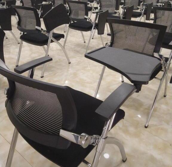 هتل Royal Elim International