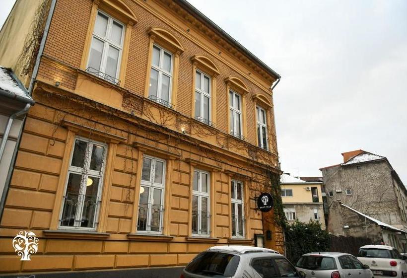 هتل Agape Villa Apartments