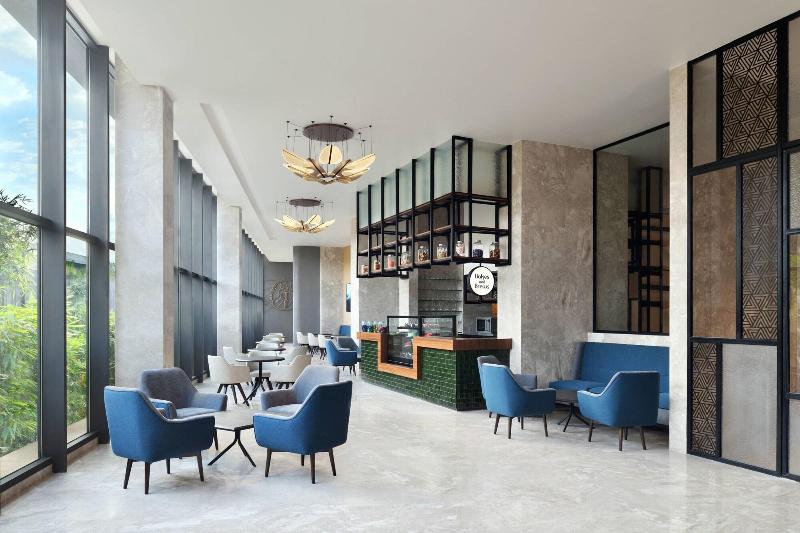 هتل Courtyard By Marriott Nashik
