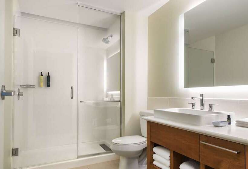 Отель Element By Westin Orlando International Drive