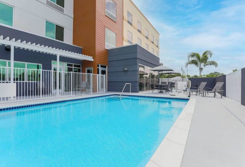 ホテル Fairfield By Marriott Inn & Suites Cape Coral North Fort Myers