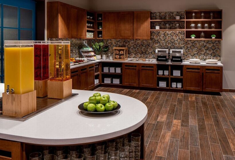 Отель Hyatt Place Tampa Downtown