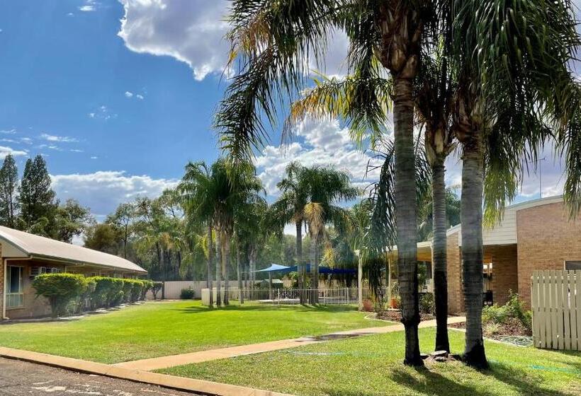 هتل Mulga Country Motor Inn