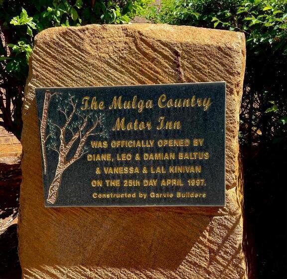 هتل Mulga Country Motor Inn