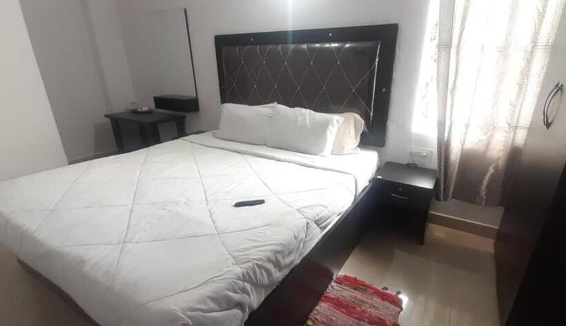 هتل Pph Living Ss Grand