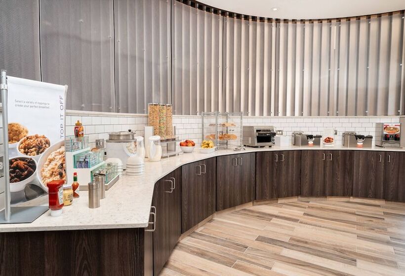 هتل Residence Inn By Marriott Grand Rapids Downtown