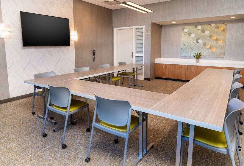 هتل Springhill Suites By Marriott Irvine Lake Forest