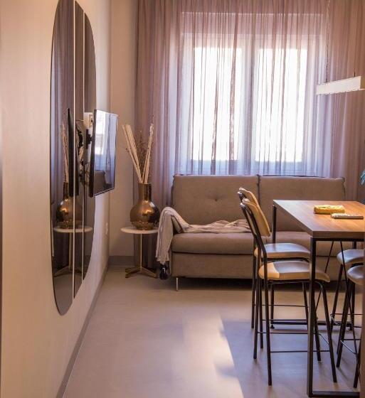 پانسیون Korpa Deli Rooms Spa