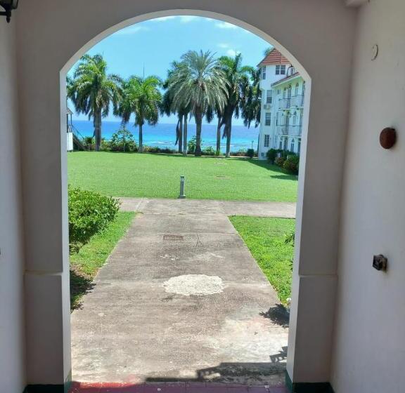 پانسیون Seacastle Deluxe Studio