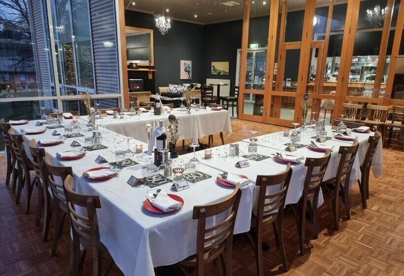 Tumbarumba Motel & Elms Restaurant