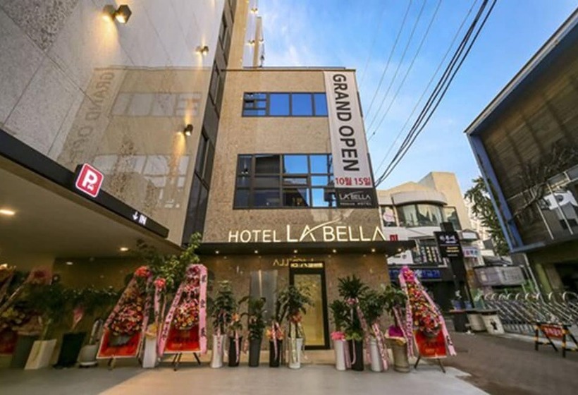 Daegu Dongseongro Hotel Labella