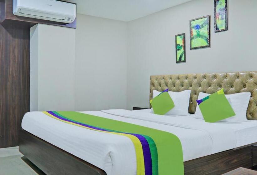 هتل Treebo Raj Inn Lalpur