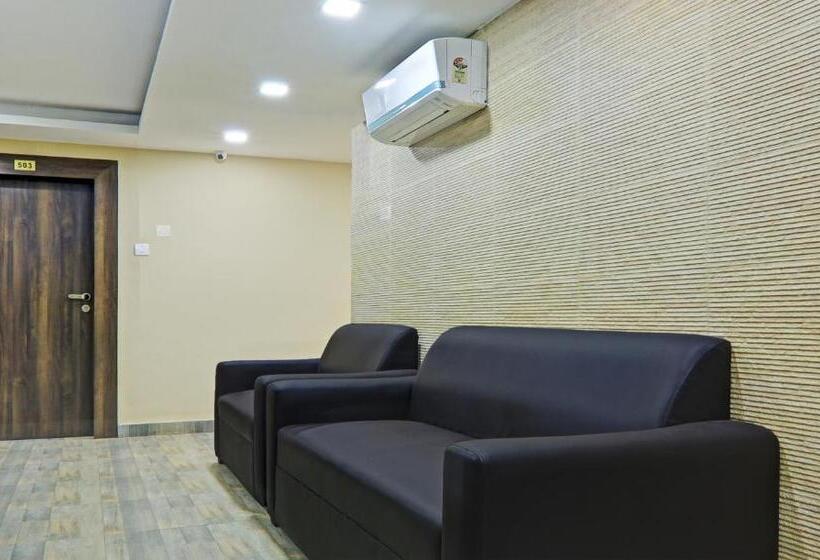 هتل Treebo Raj Inn Lalpur