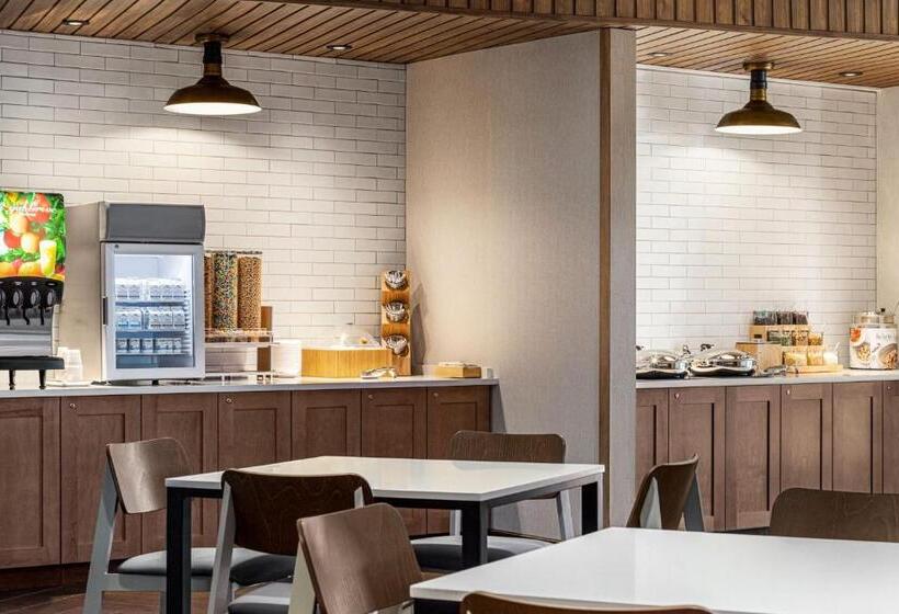 בית מלון כפרי Fairfield By Marriott Inn & Suites Bonita Springs