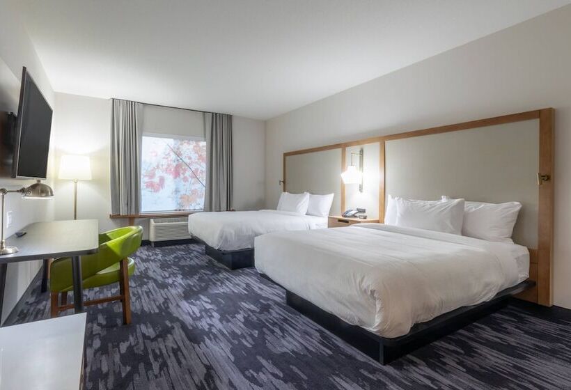 هتل Fairfield Inn & Suites By Marriott Salmon Arm