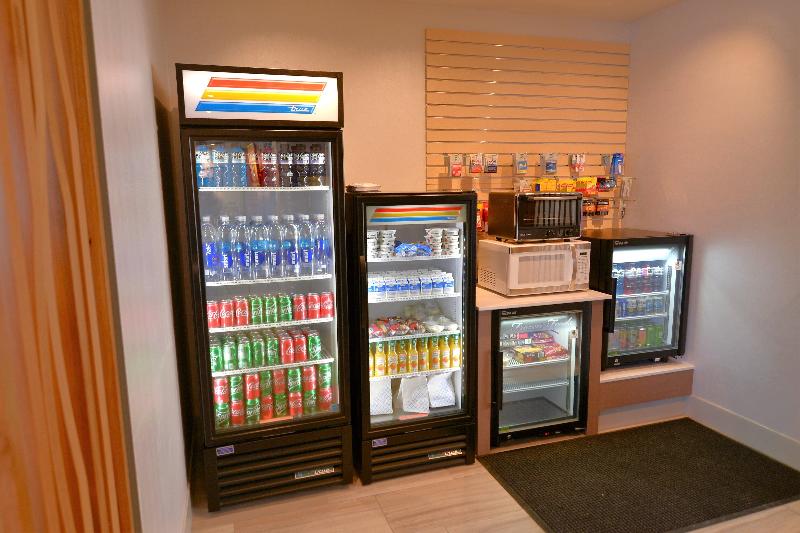 هتل Holiday Inn Express & Suites Onalaska La Crosse Area By Ihg