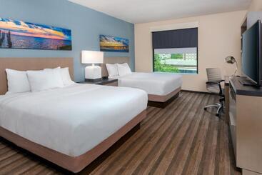 هتل Hyatt House Tallahassee Capitol University