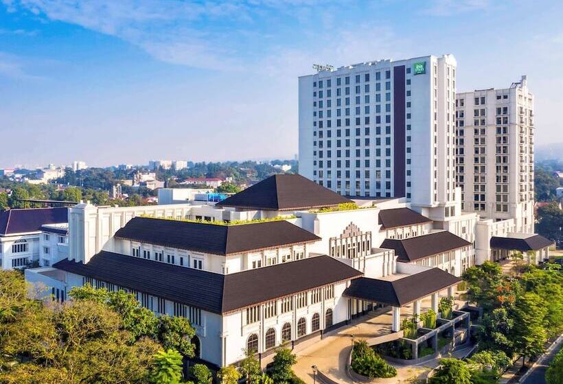 Fotos del hotel Ibis Styles Bandung Grand Central:  8