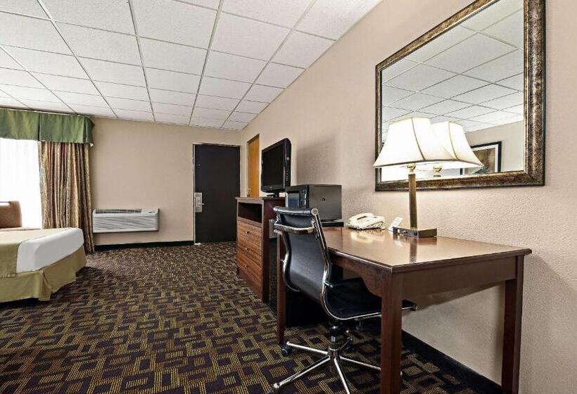 هتل Rodeway Inn