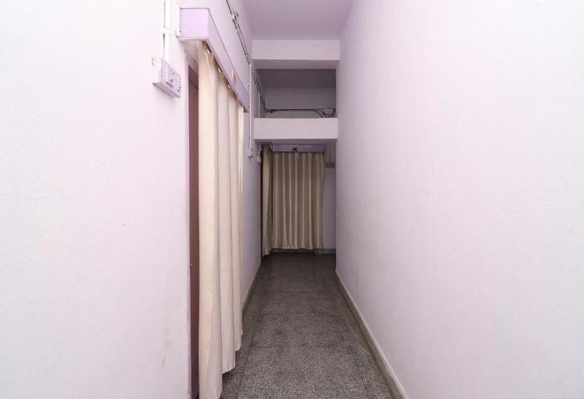 Отель Spot On 45721 Mahabir Guest Inn