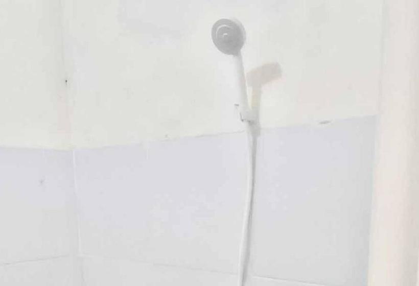 Отель Surya Kost Homestay Redpartner