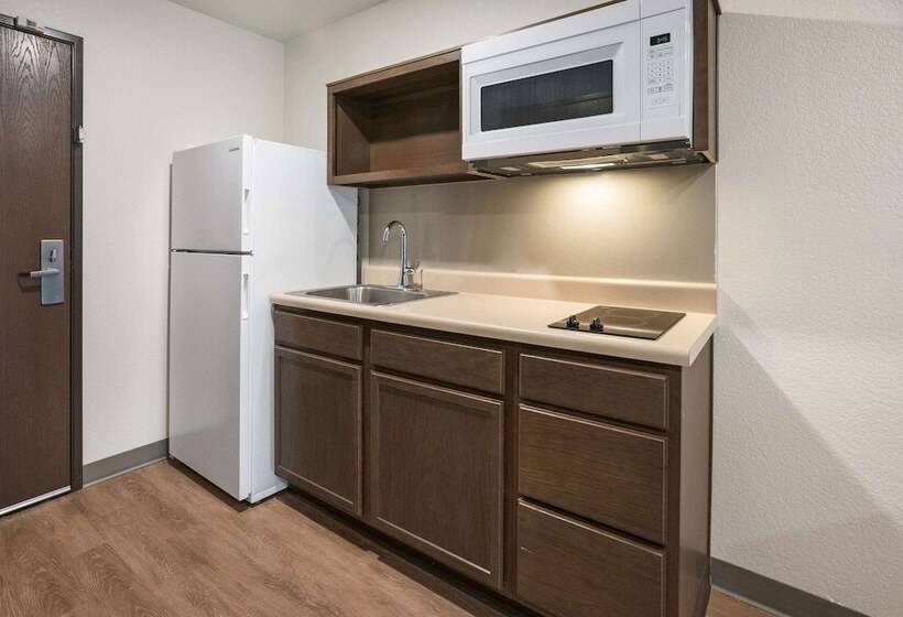 هتل Woodspring Suites Sulphur  Lake Charles