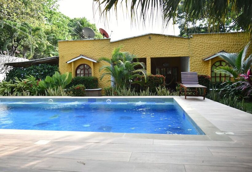 پانسیون Eco Hostal Kuima